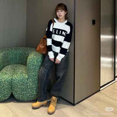 CELINE 셀린느 라운드 니트