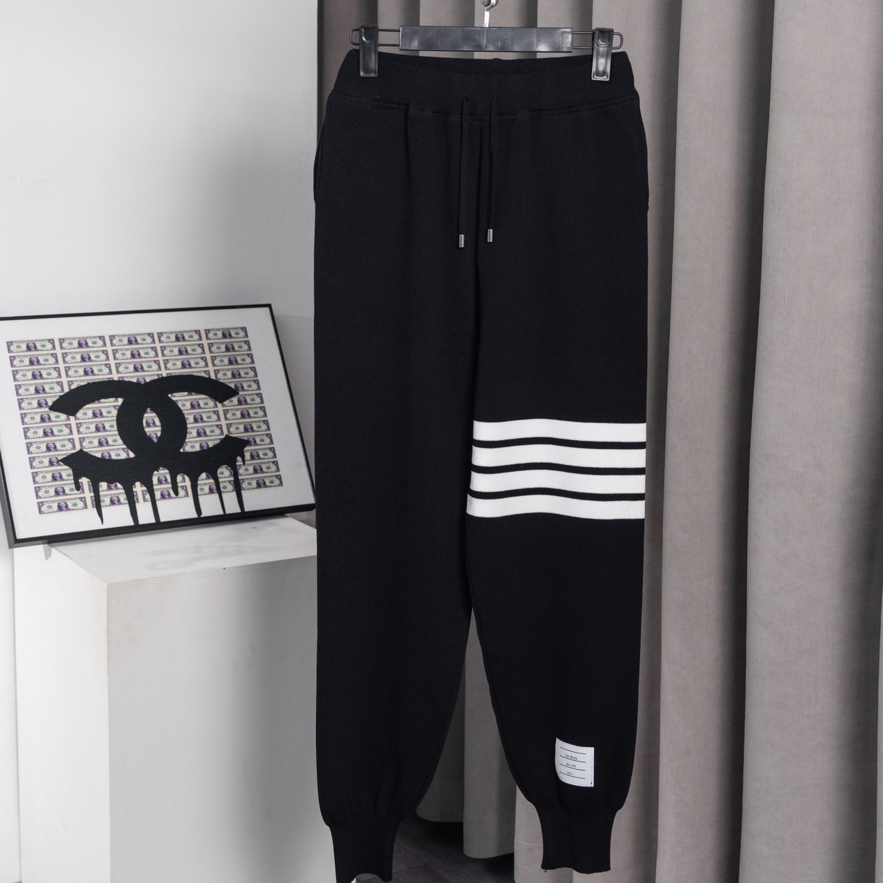 THOMBROWNE 톰브라운 팬츠