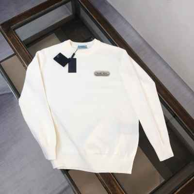PRADA 프라다 크루넥