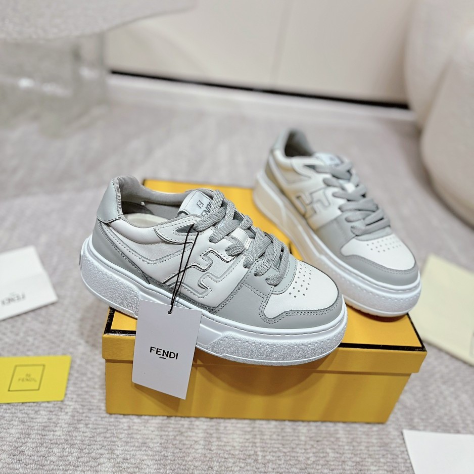 펜디 매치 로우탑