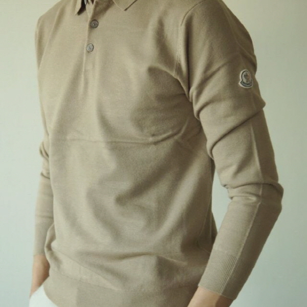 버튼카라 케시니트