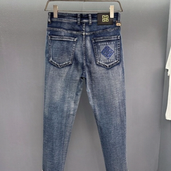 지** 유니크 레터링 패턴 청바지