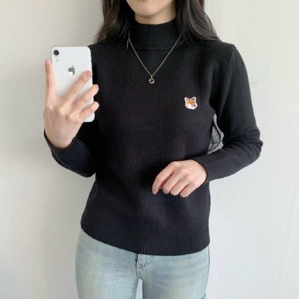 메* 키츠네 밍크 기모 안감 여우패치 목폴라 니트티