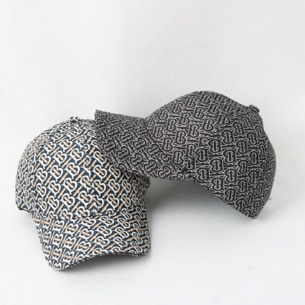 TB로고 볼캡 모자