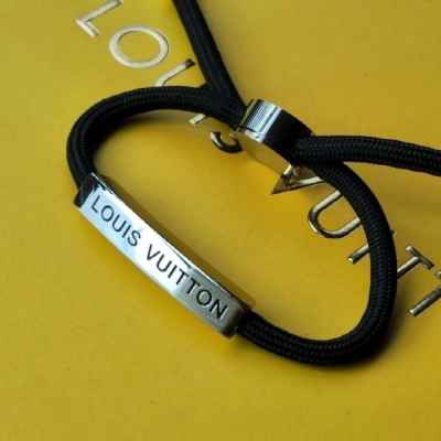 [334번] 루* 스페이스 레더 팔찌